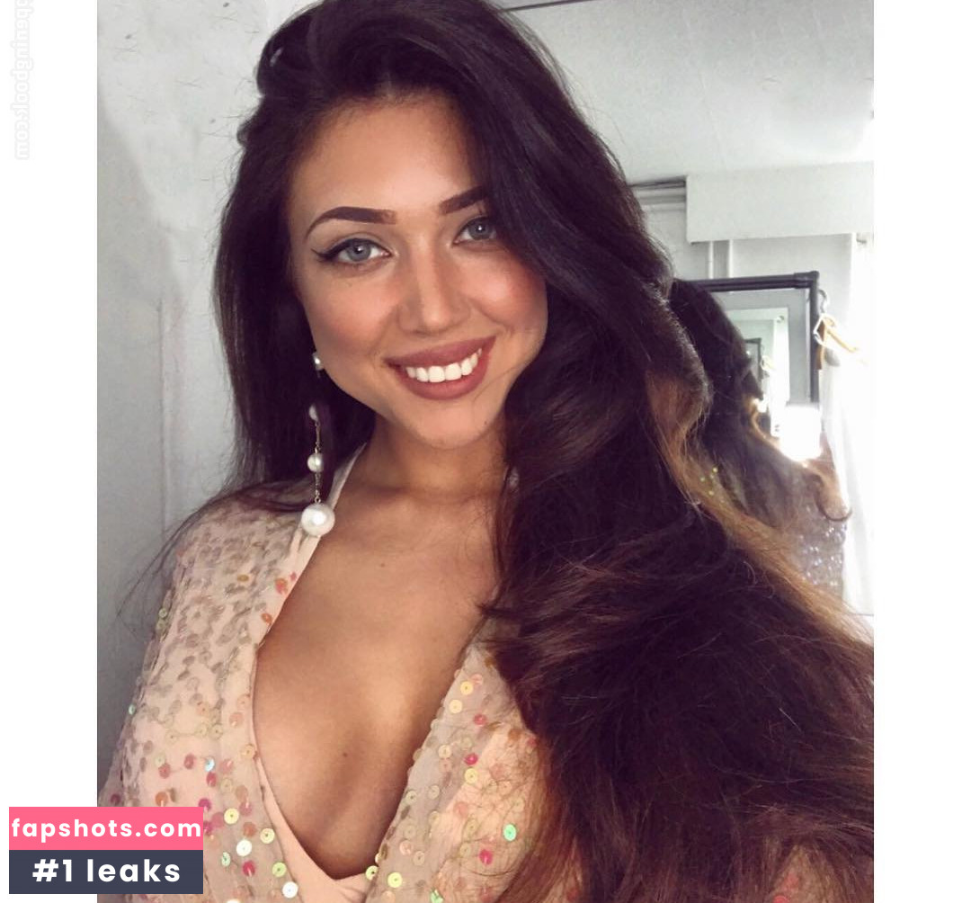 Mariya Lazareva gallery photo #18