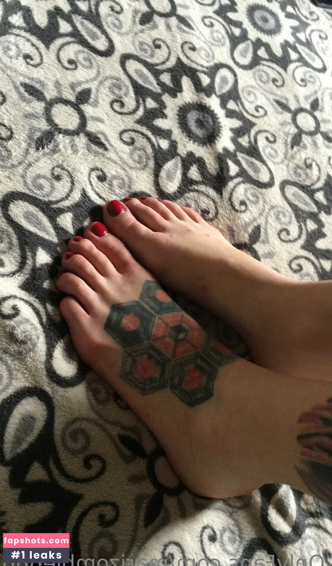 marizombie666 gallery photo #2