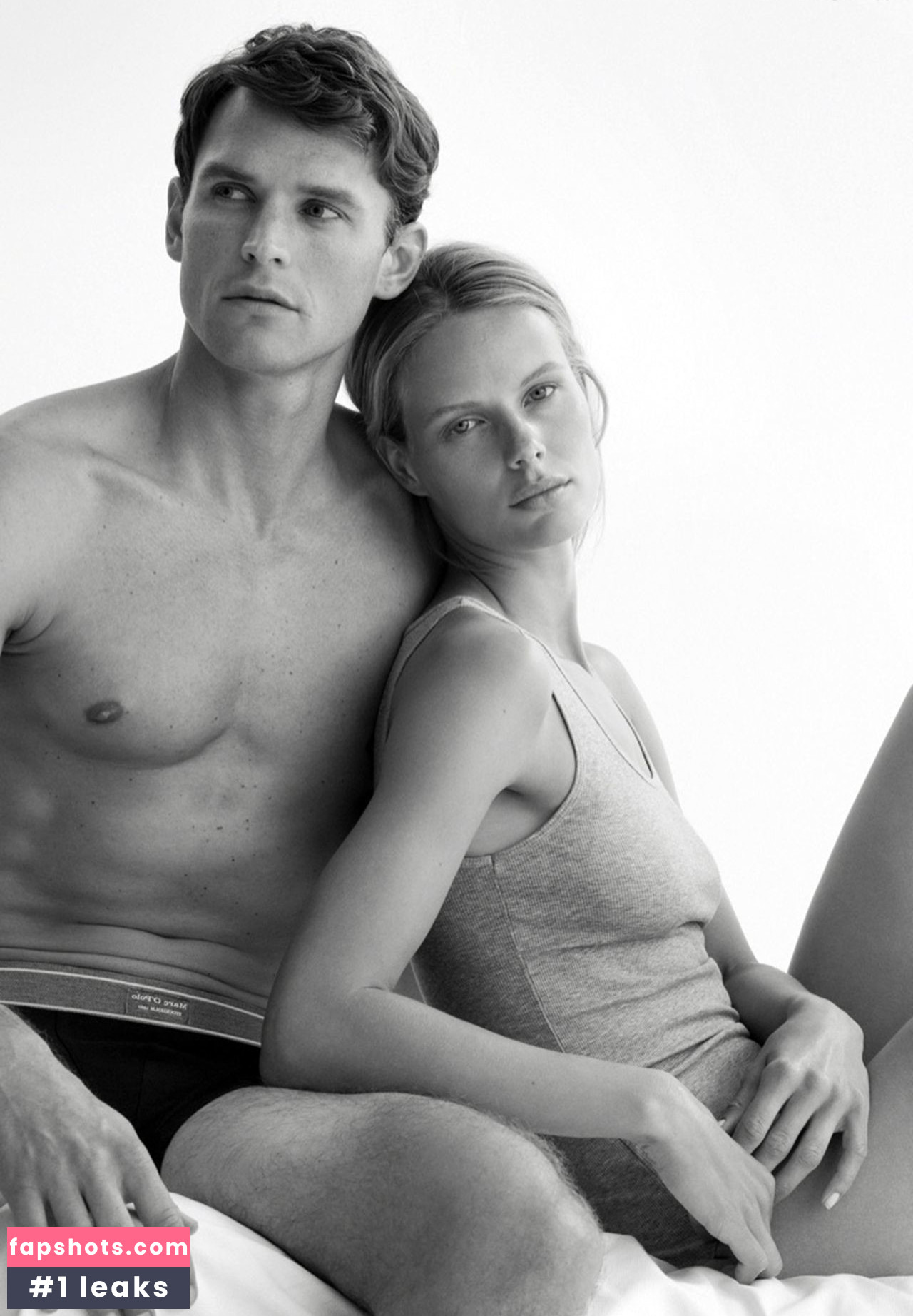 Marlijn Hoek nude babe gallery