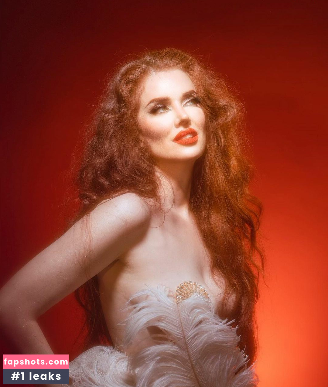 Marlo Meekins gallery photo #42