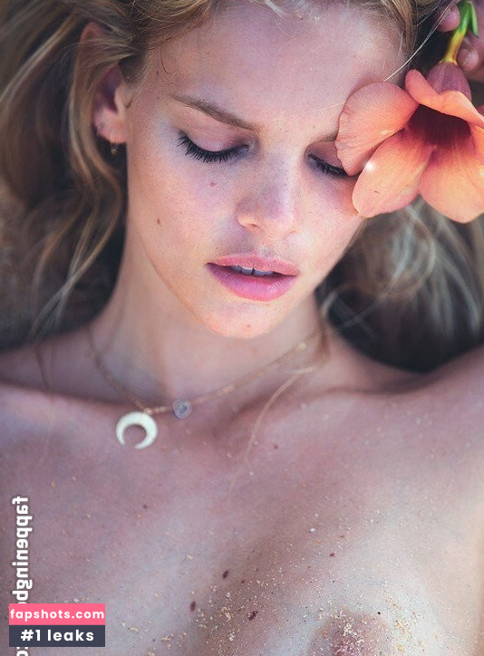 Marloes Horst gallery photo #24