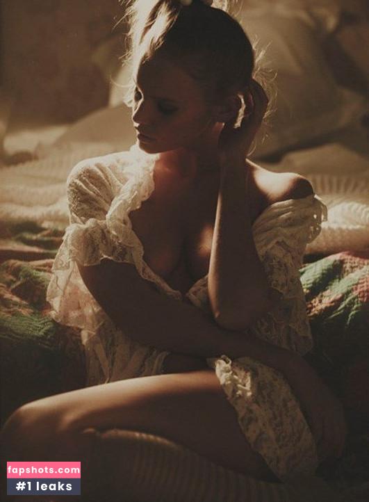 Marloes Horst gallery photo #42