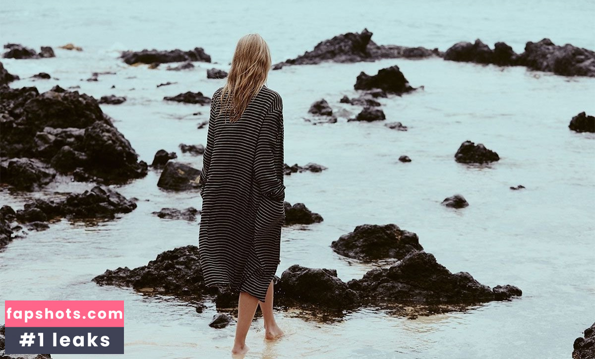 Marloes Horst gallery photo #82