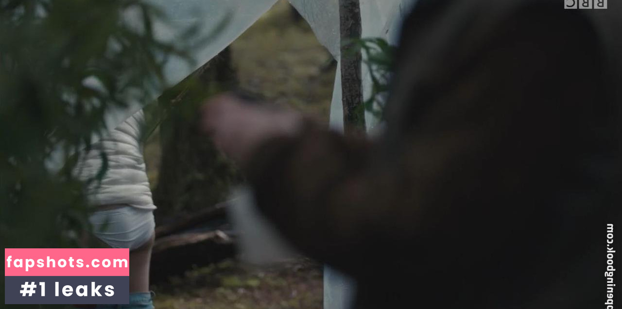 Marny Kennedy gallery photo #12