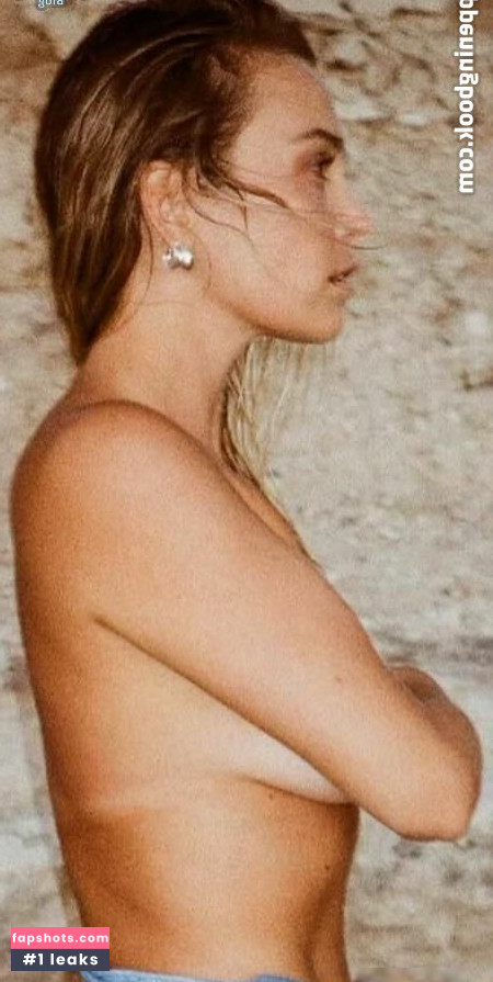 Marny Kennedy gallery photo #6