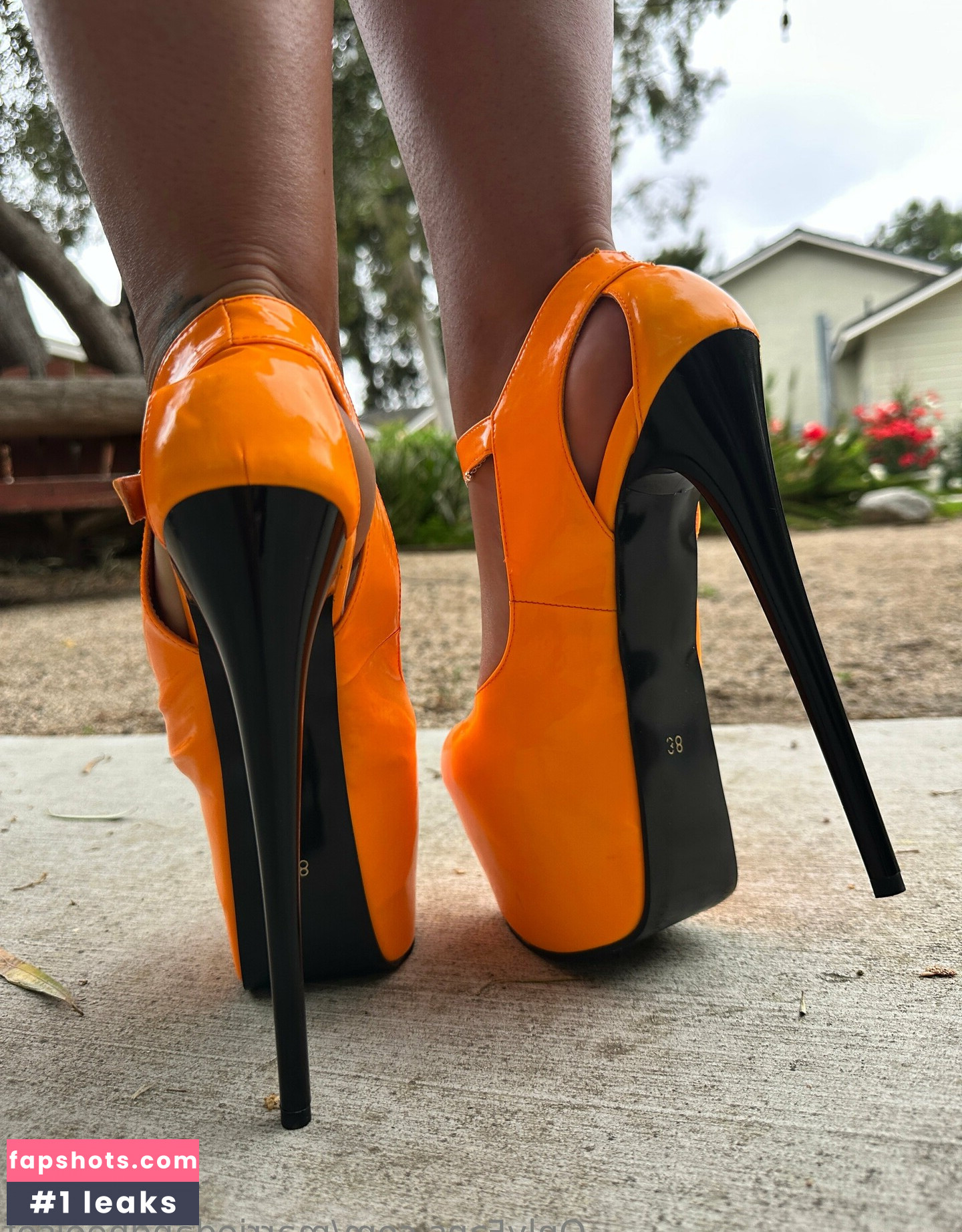 marriedandheelsof Nahé úniky fotek pouze od fanoušků #4 - Fapshots