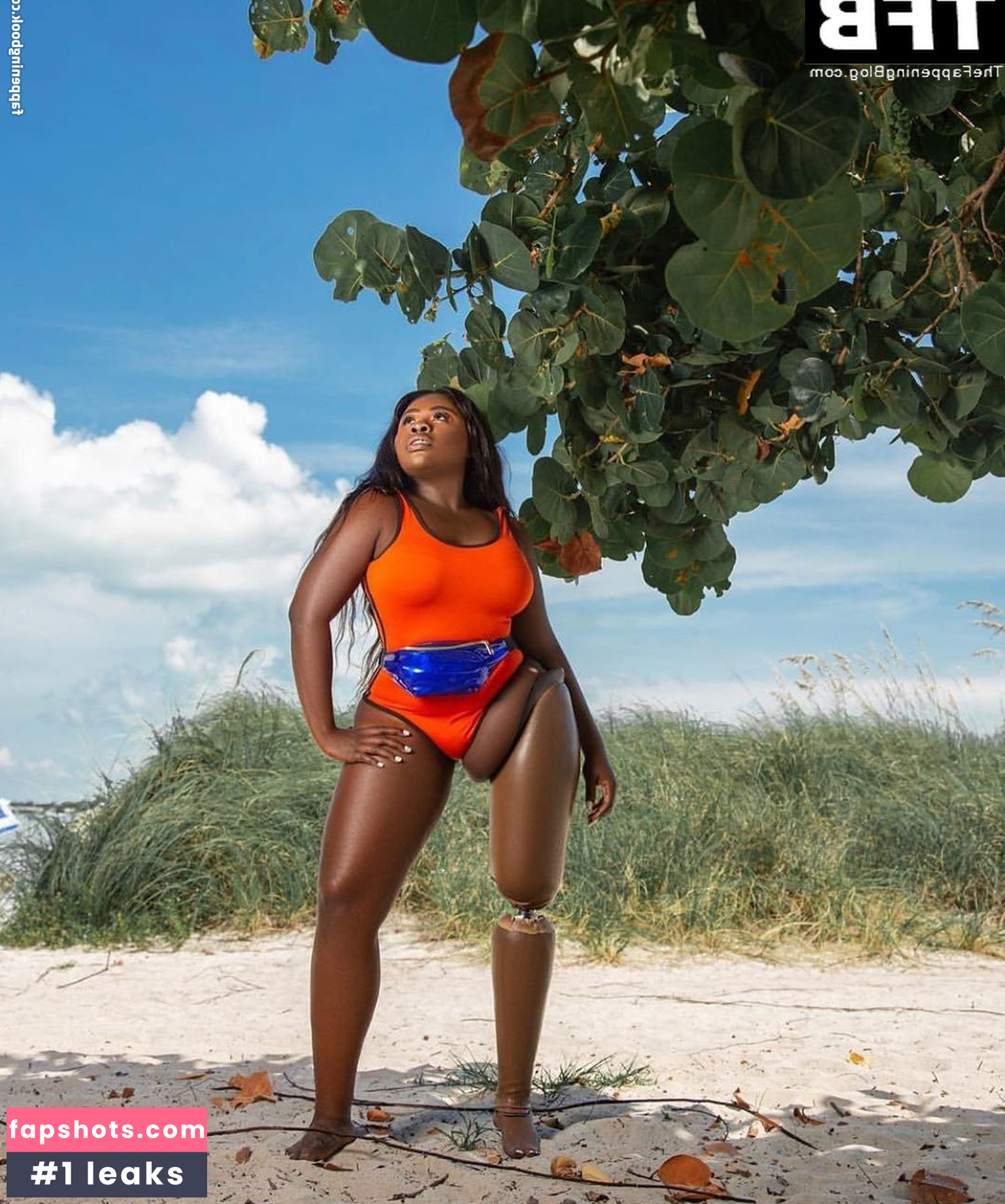 Marsha Elle gallery photo #32