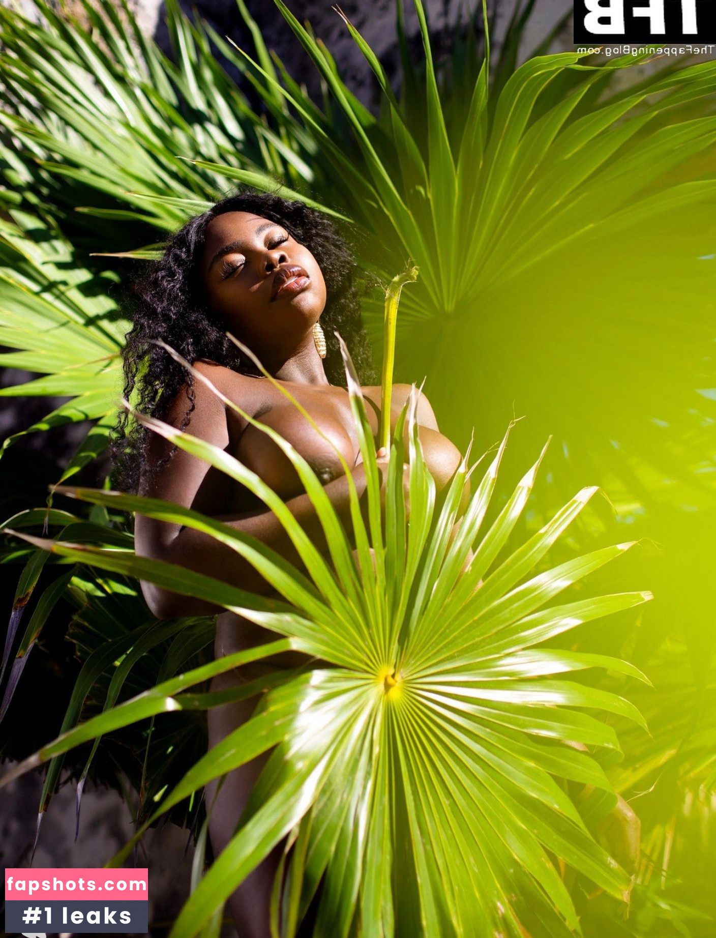 Marsha Elle gallery photo #43