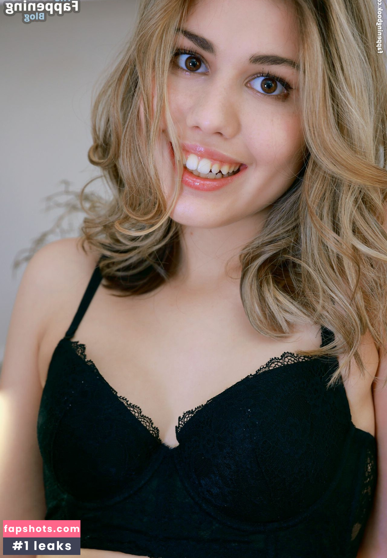 Marta Bella gallery photo #37