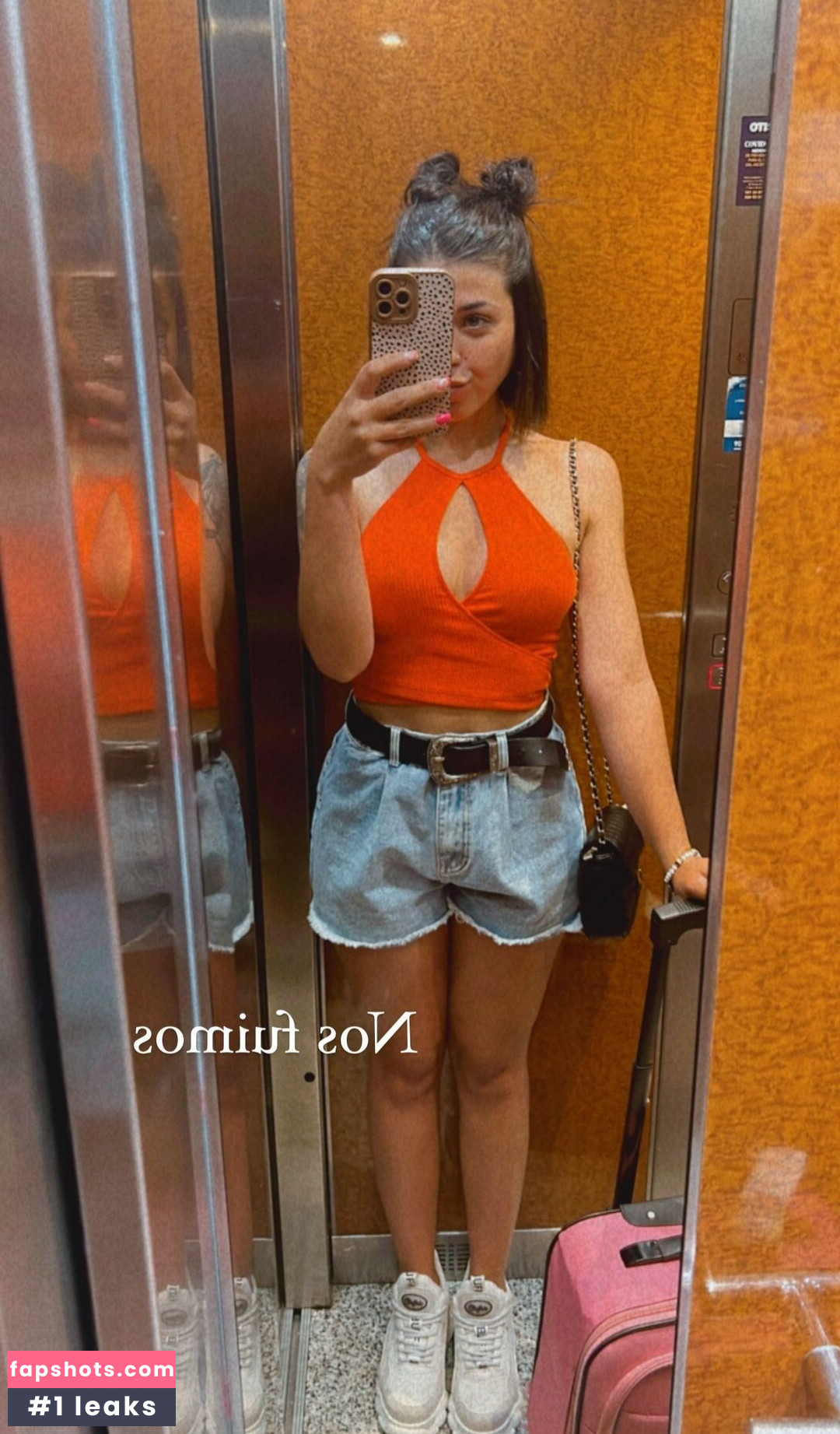 Marta De Lola gallery photo #49