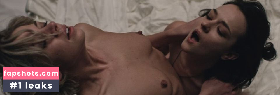 Marta Gastini gallery photo #107