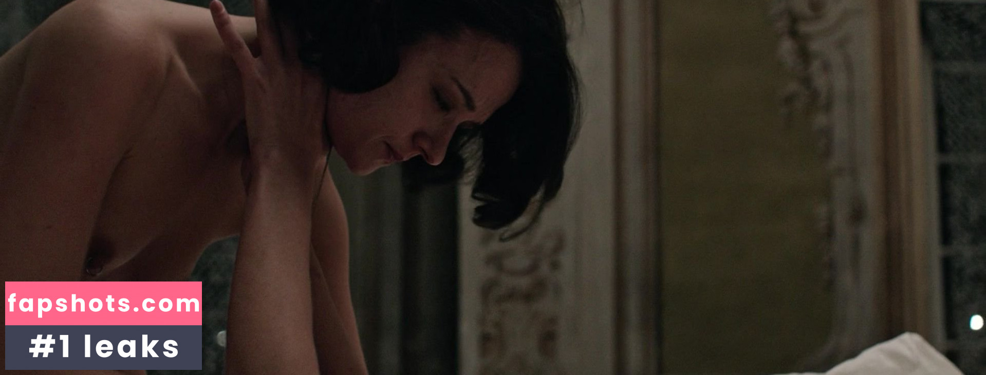 Marta Gastini gallery photo #85