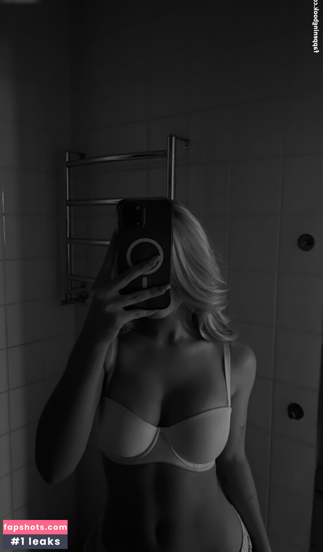 Marta Istomina gallery photo #3