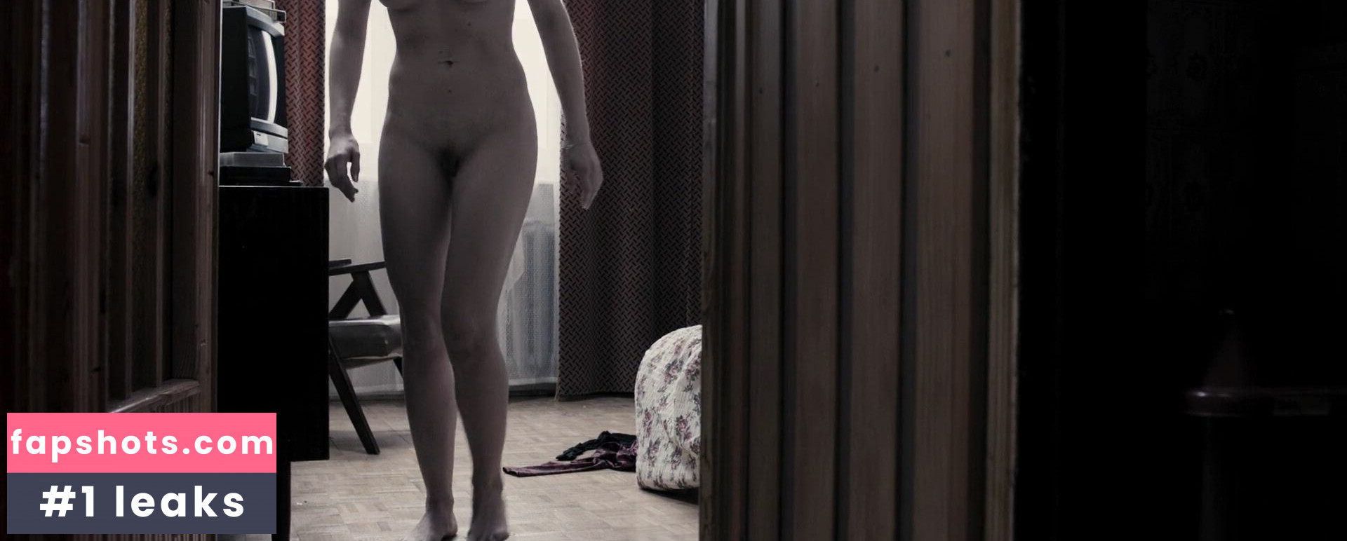 Marta Nieradkiewicz gallery photo #5