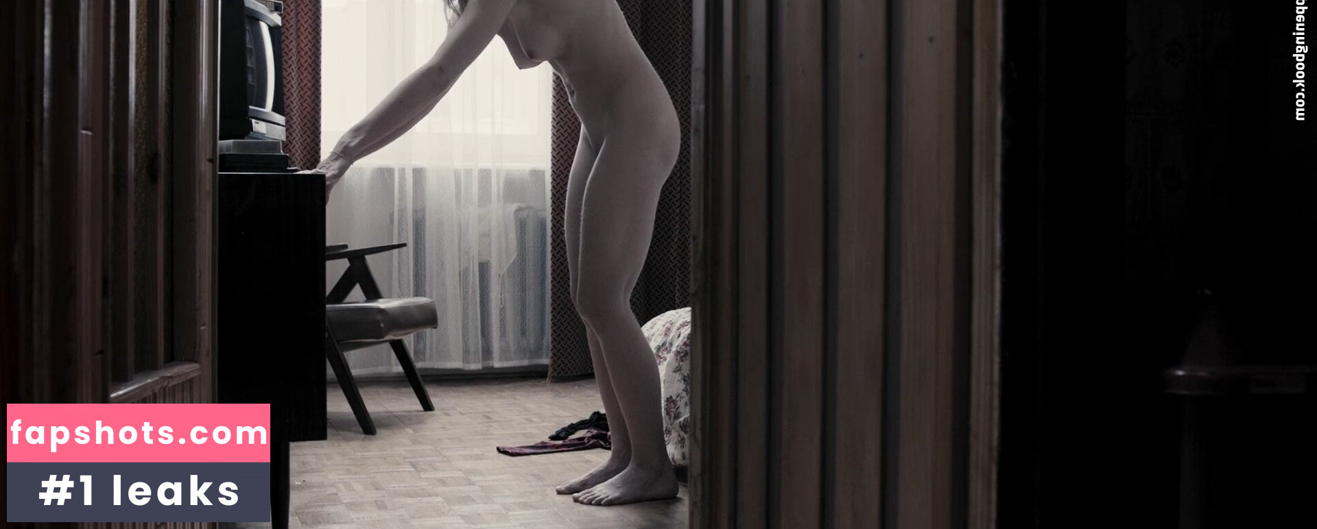 Marta Nieradkiewicz gallery photo #6