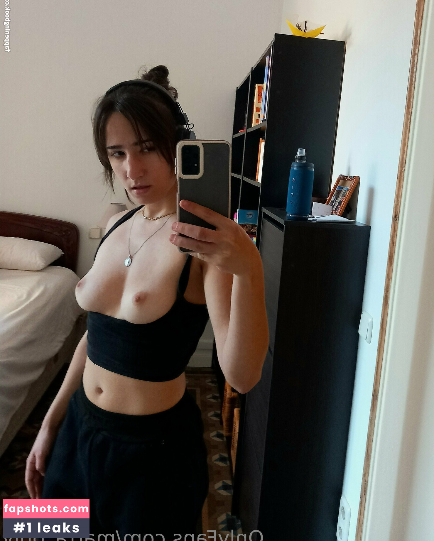 marta_only gallery photo #24