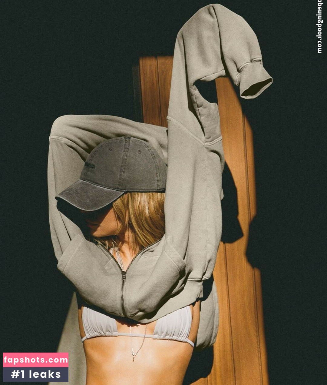 Marta Piekarz gallery photo #18