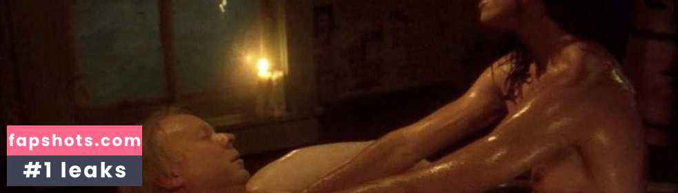 Marta Santamaria gallery photo #4