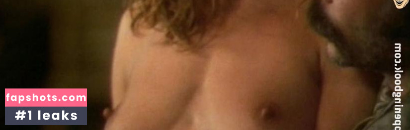 Marta Santamaria gallery photo #9