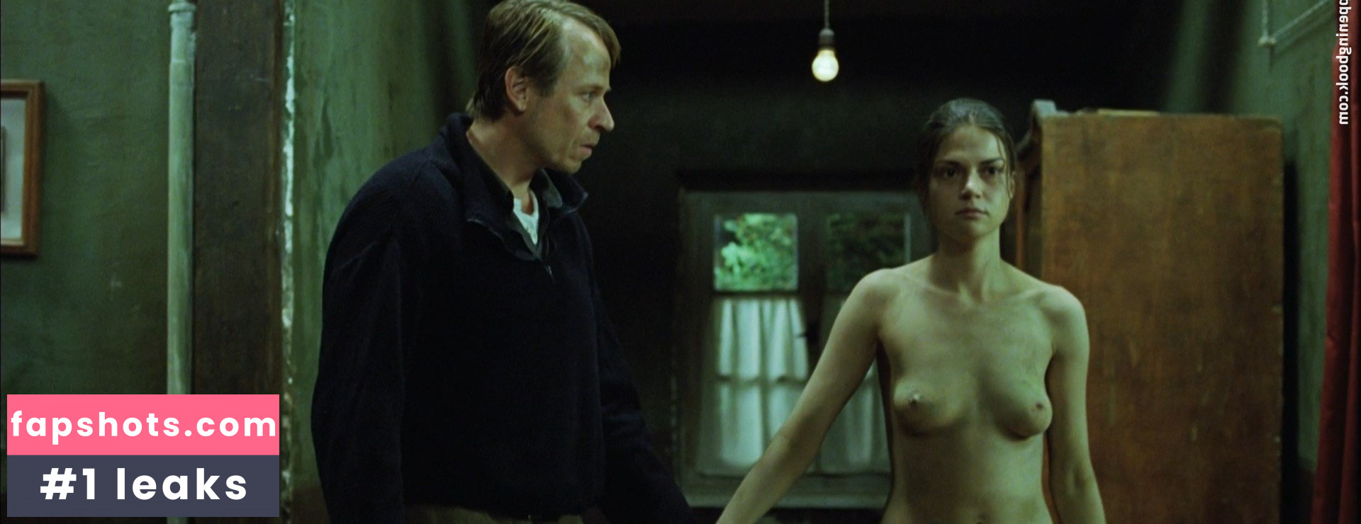 Marta Yaneva gallery photo #3