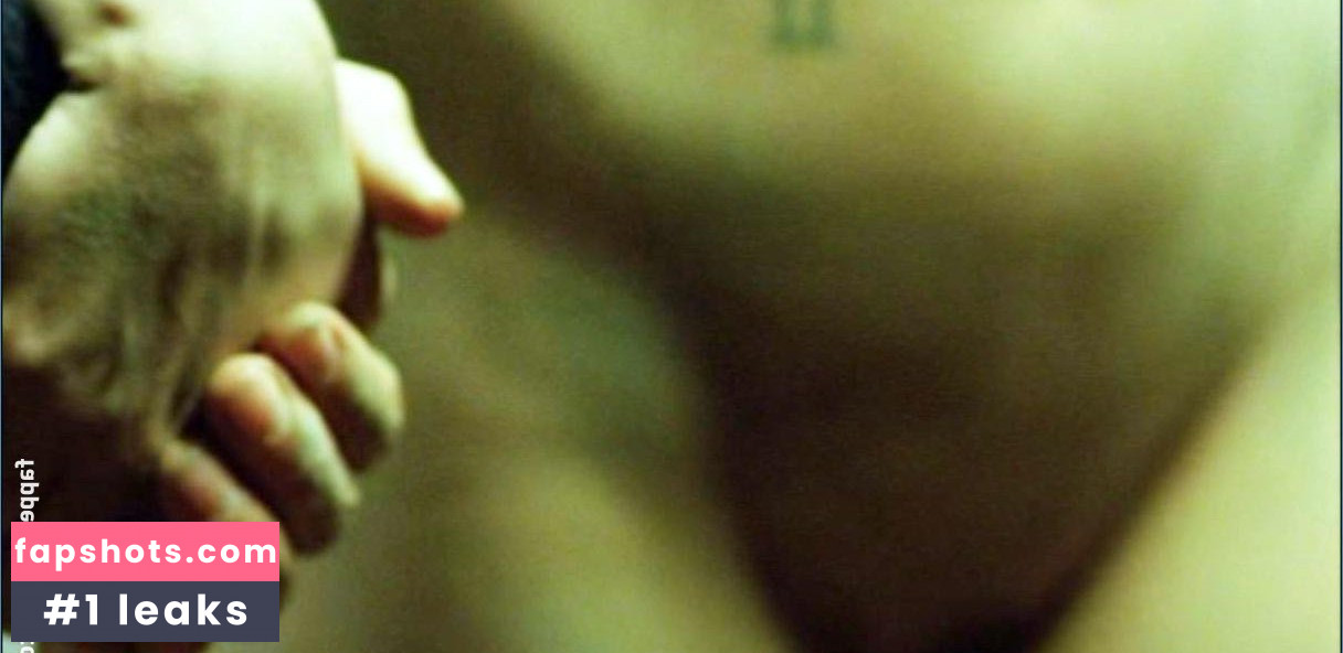 Marta Yaneva gallery photo #7