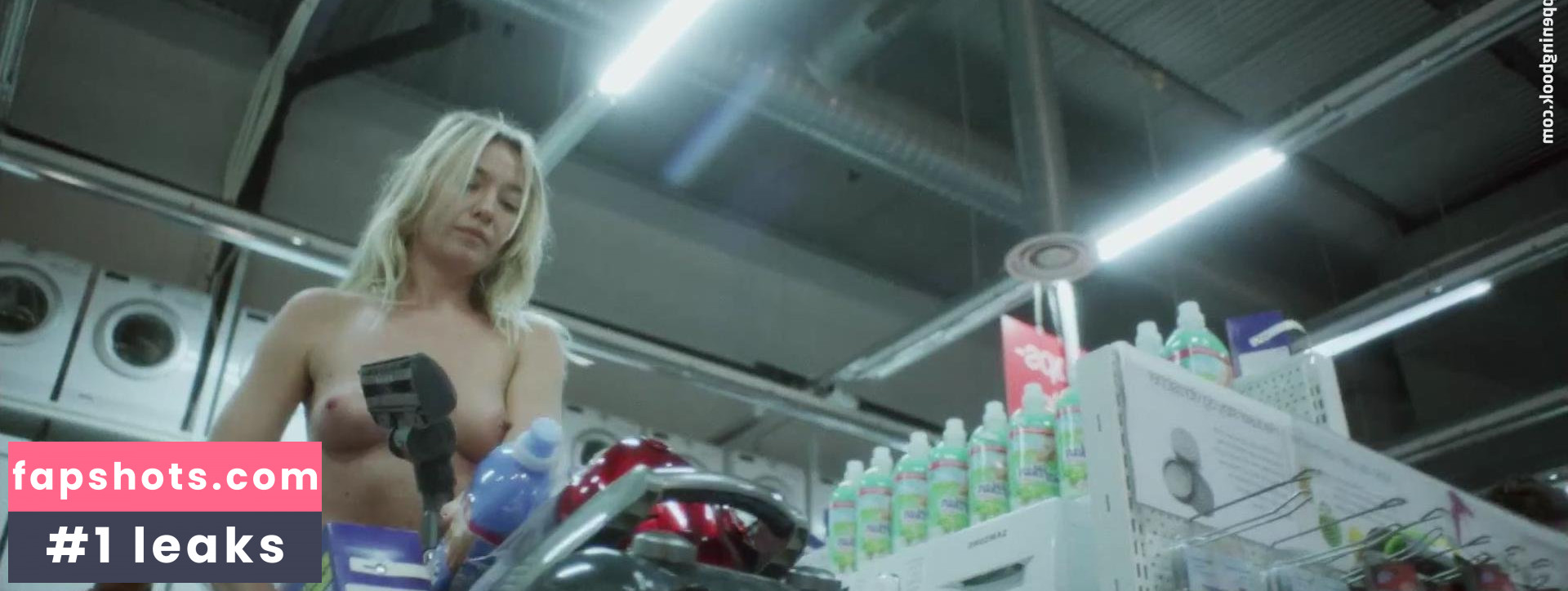 Marte Christensen gallery photo #6