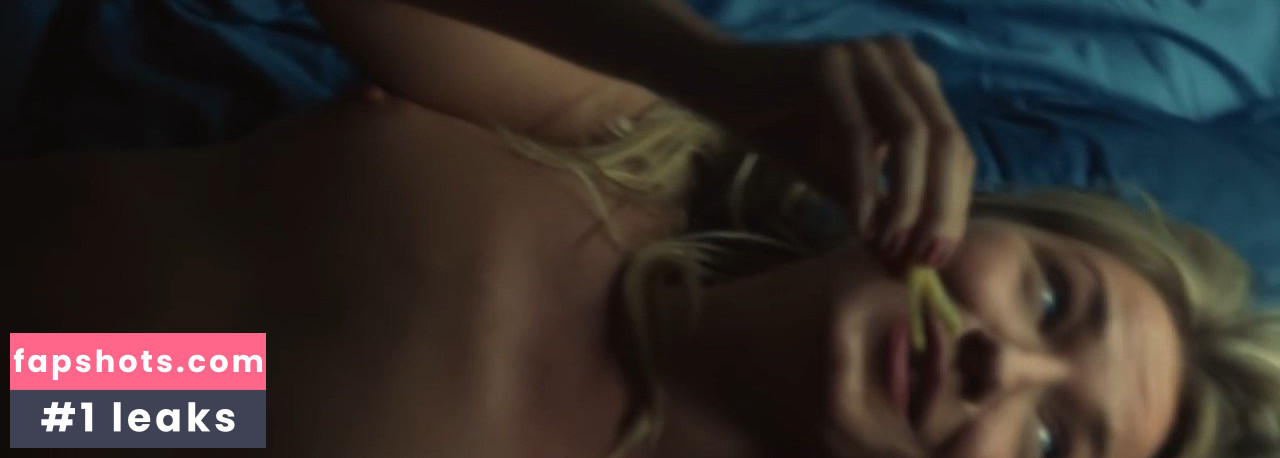 Marte Germaine Christensen gallery photo #4