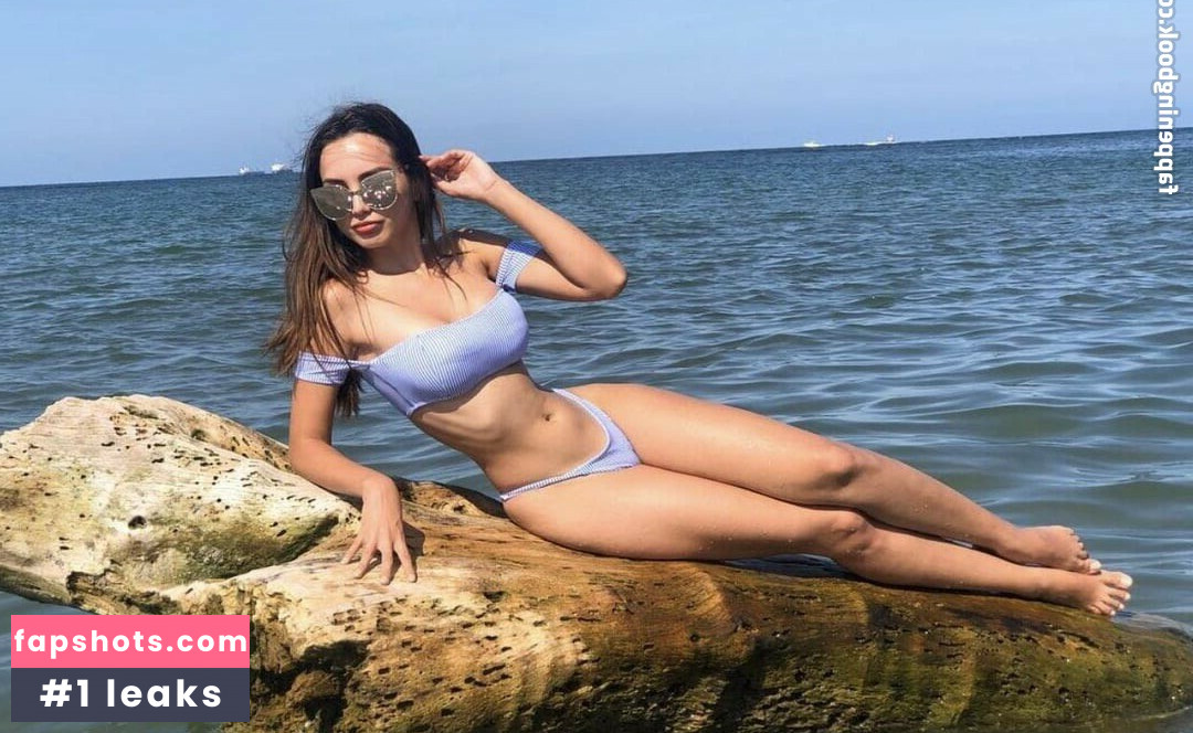 Martha Briano gallery photo #79