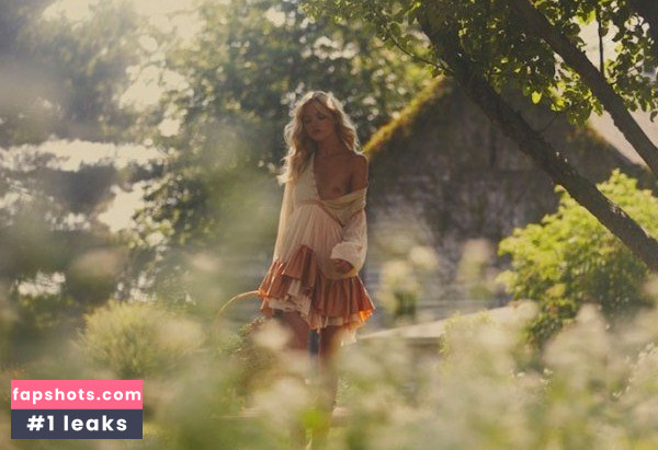 Martha Hunt Nude Leaks OnlyFans Photos #203 - LeakJerk