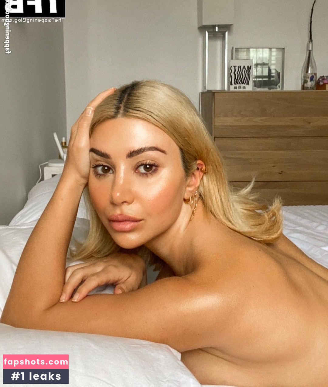 Martha Kalifatidis Nude Leaks OnlyFans Photos #28 - LeakJerk