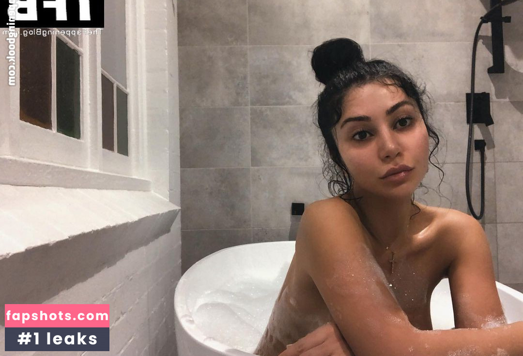 Martha Kalifatidis Nude Leaks OnlyFans Photos #5 - LeakJerk