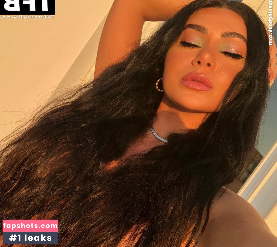 Martha Kalifatidis Nude Leaks OnlyFans Photos #10 - LeakJerk