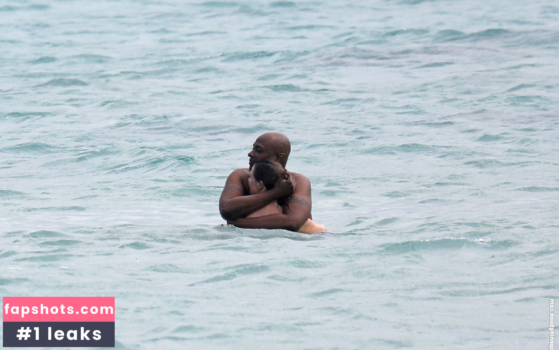 Martha Louise gallery photo #21