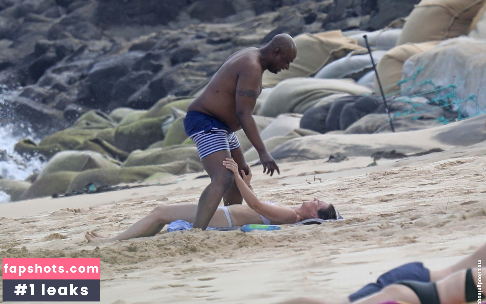 Martha Louise gallery photo #26