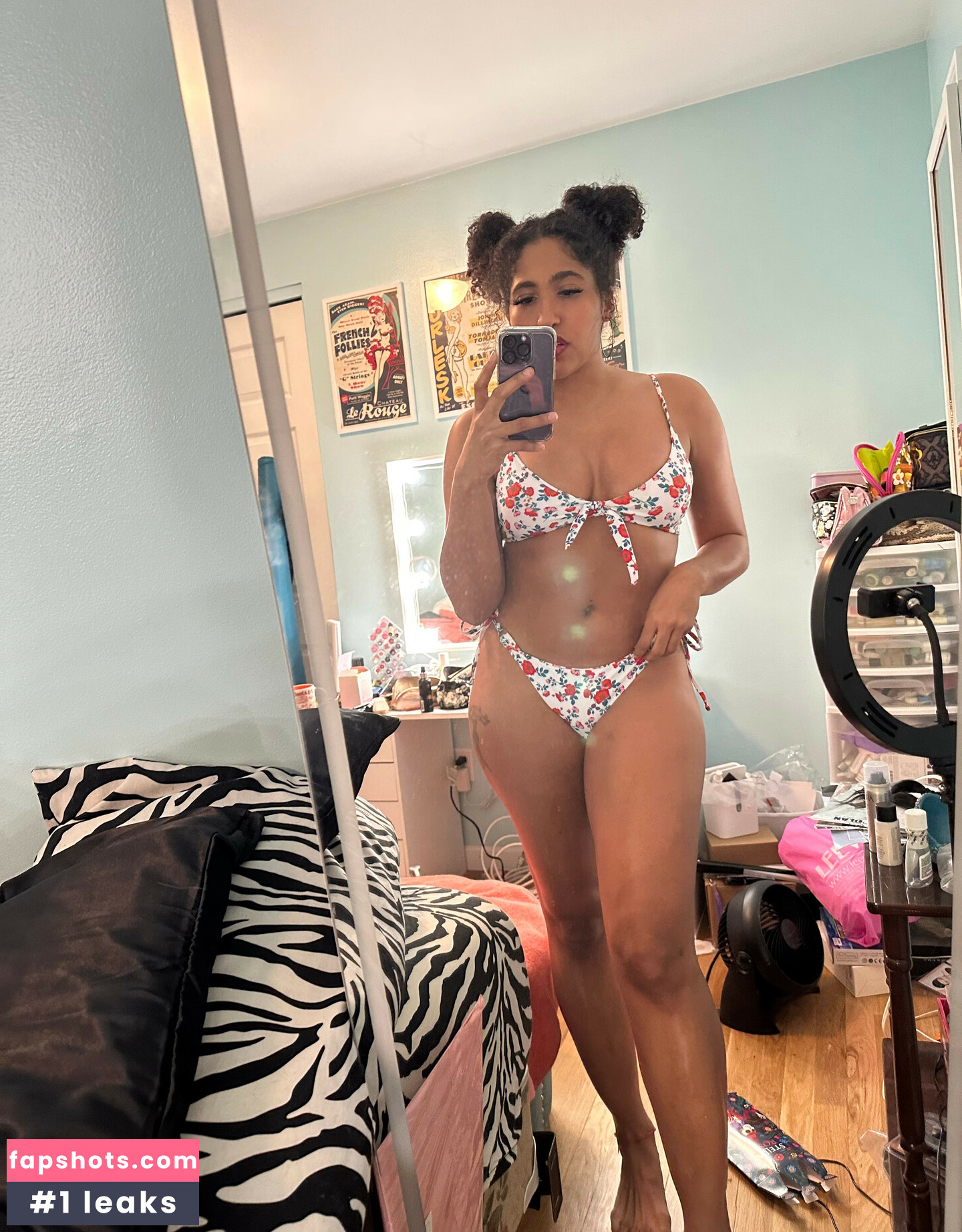 Marti Belle gallery photo #70