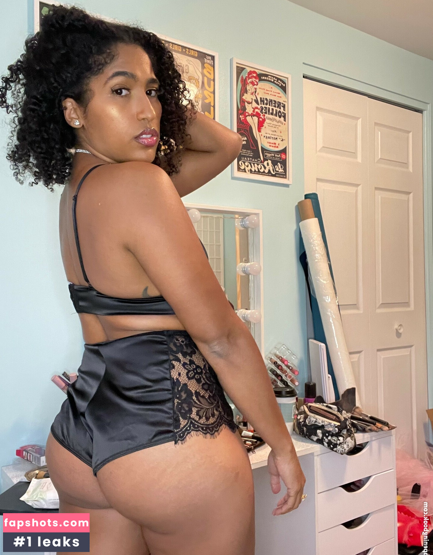 Marti Belle gallery photo #72