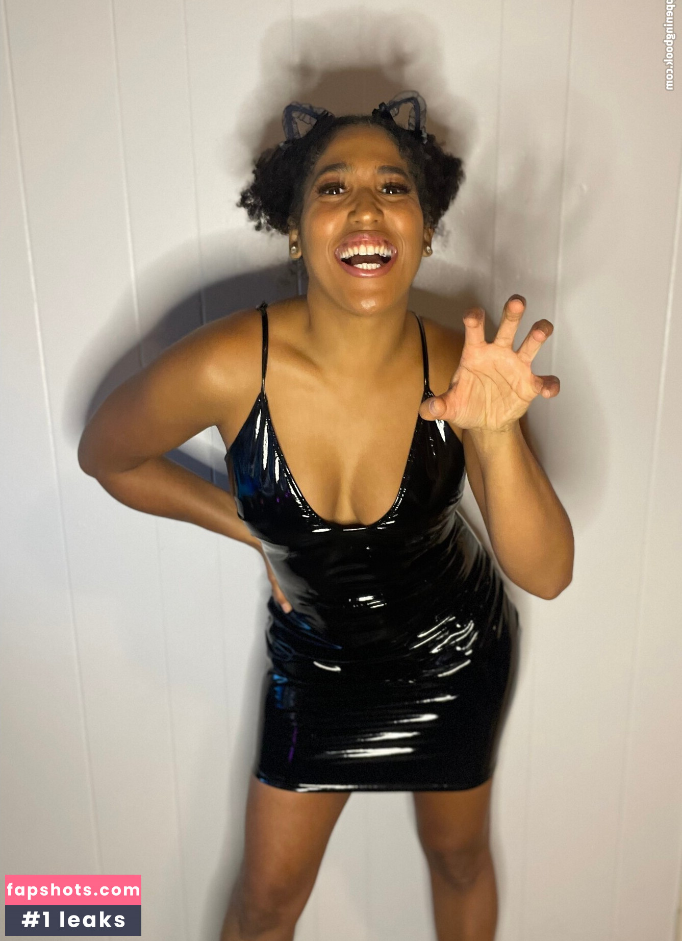 Marti Belle gallery photo #96