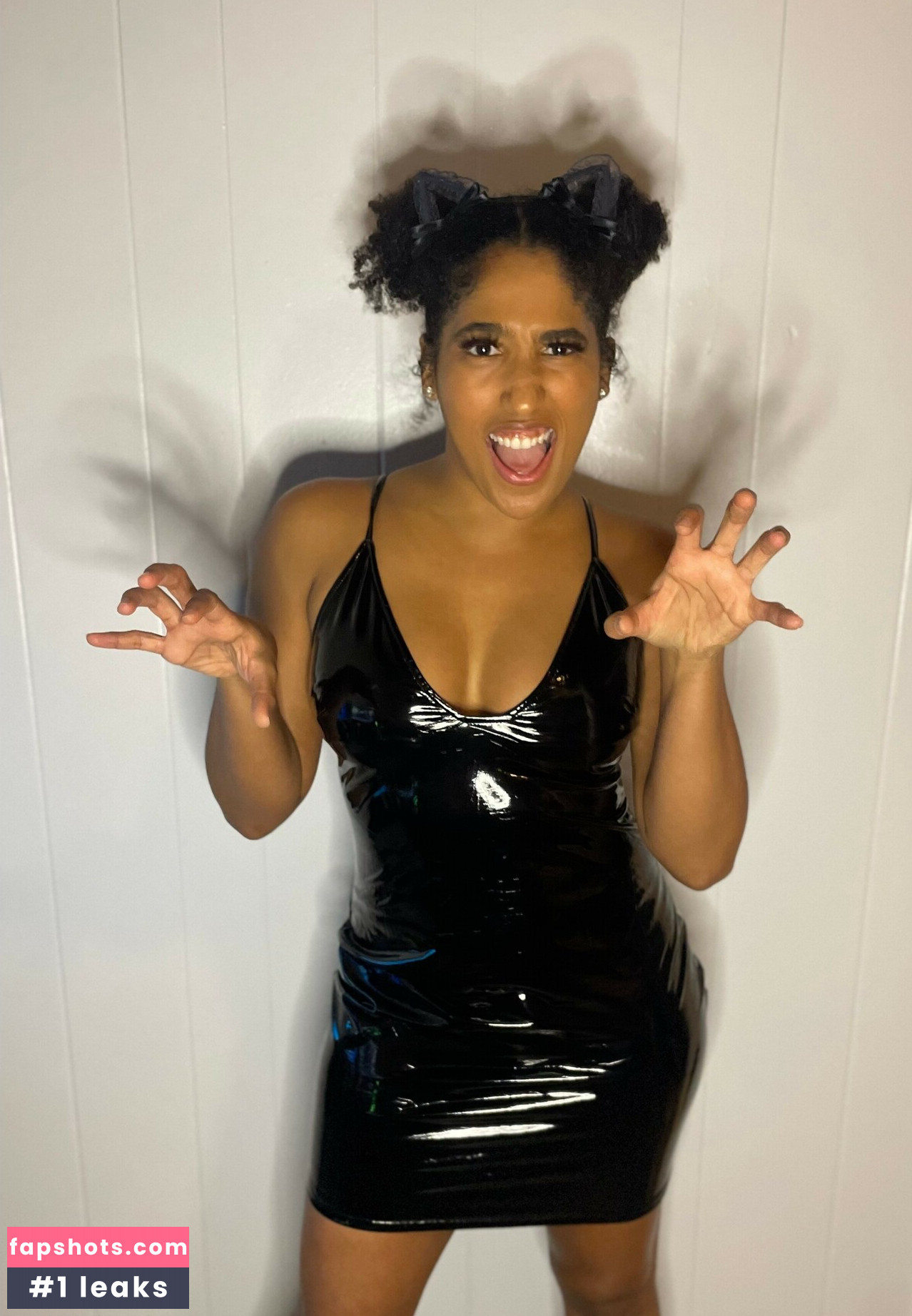 Marti Belle gallery photo #97