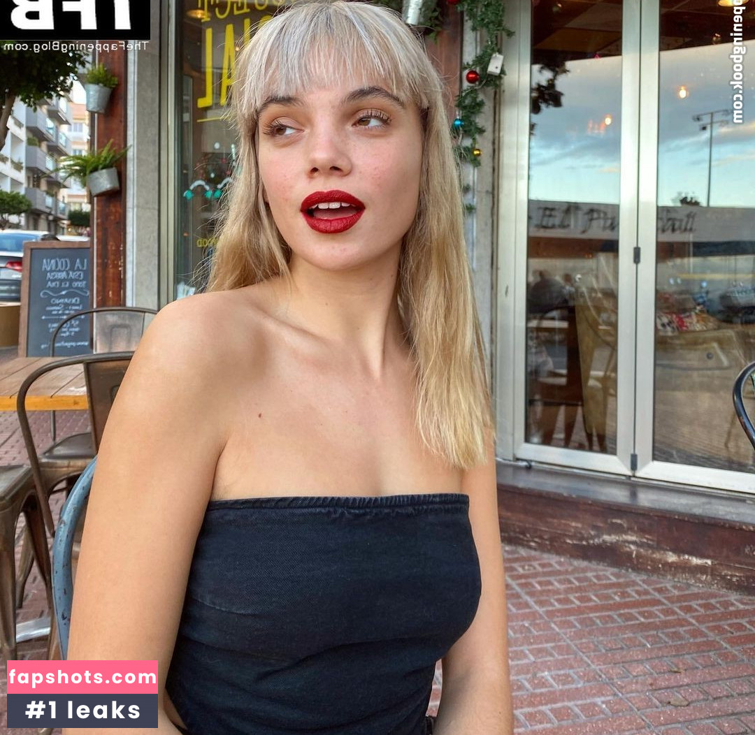 Martina Cariddi gallery photo #8