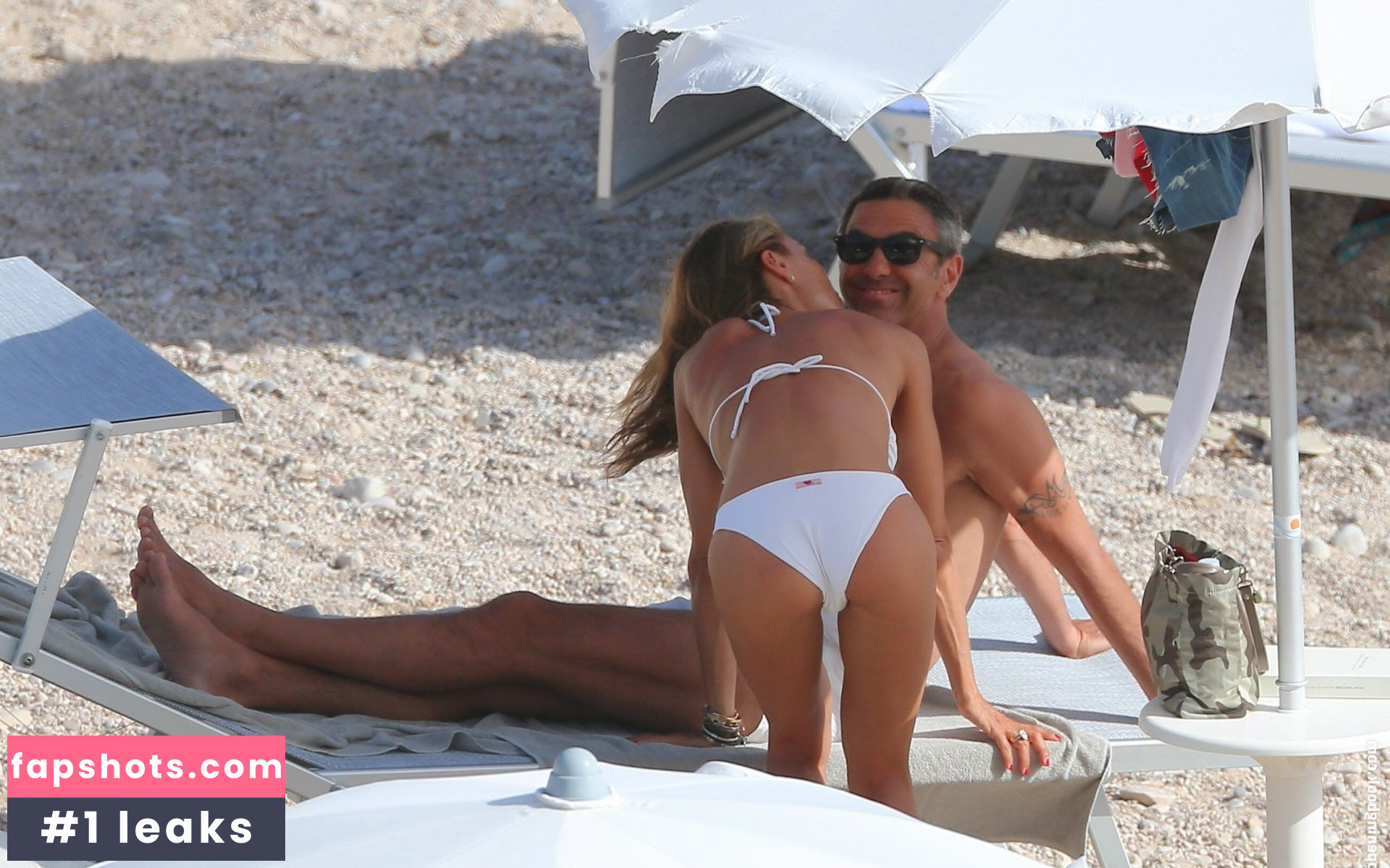 Martina Colombari nude babe gallery