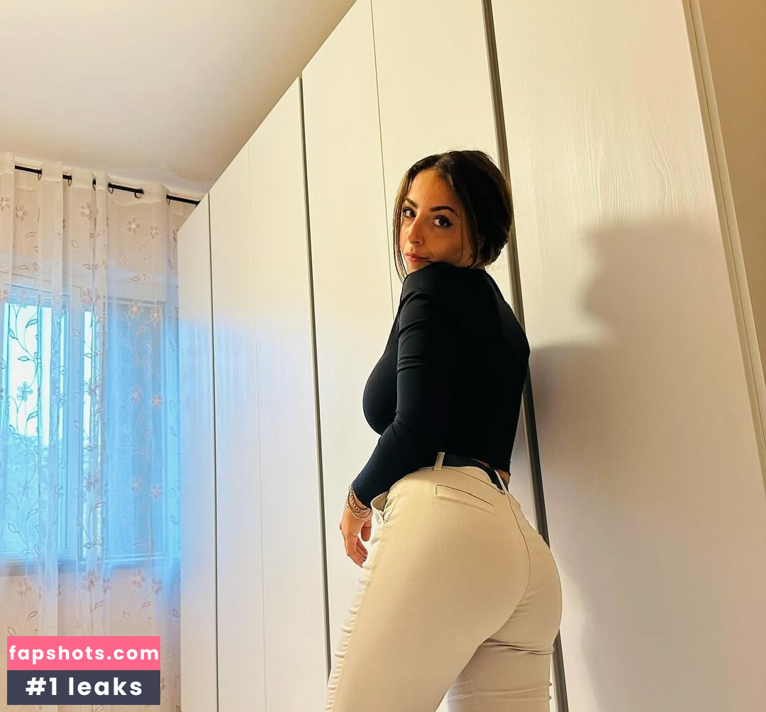 Martina Lucarelli gallery photo #13