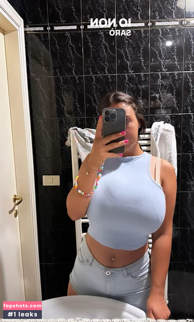 Martina Lucarelli gallery photo #32