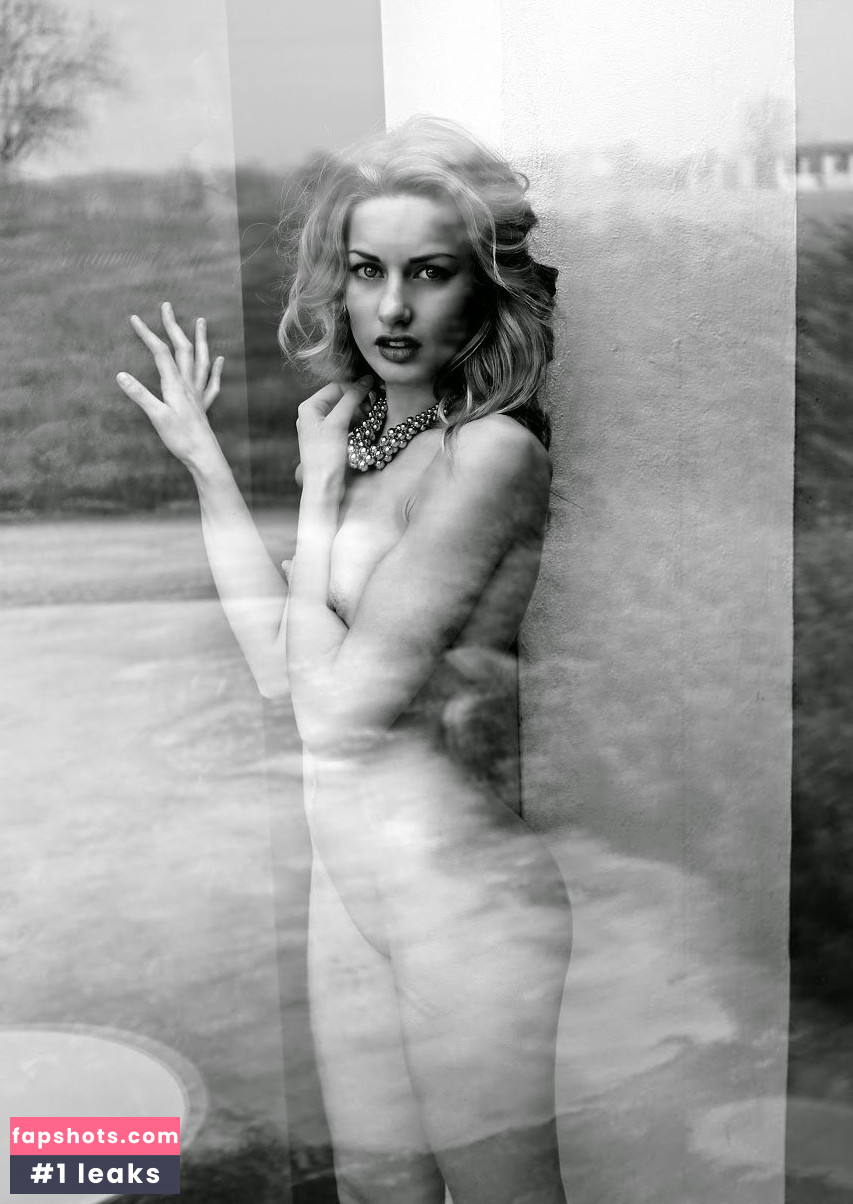 Martina Ramundo gallery photo #24