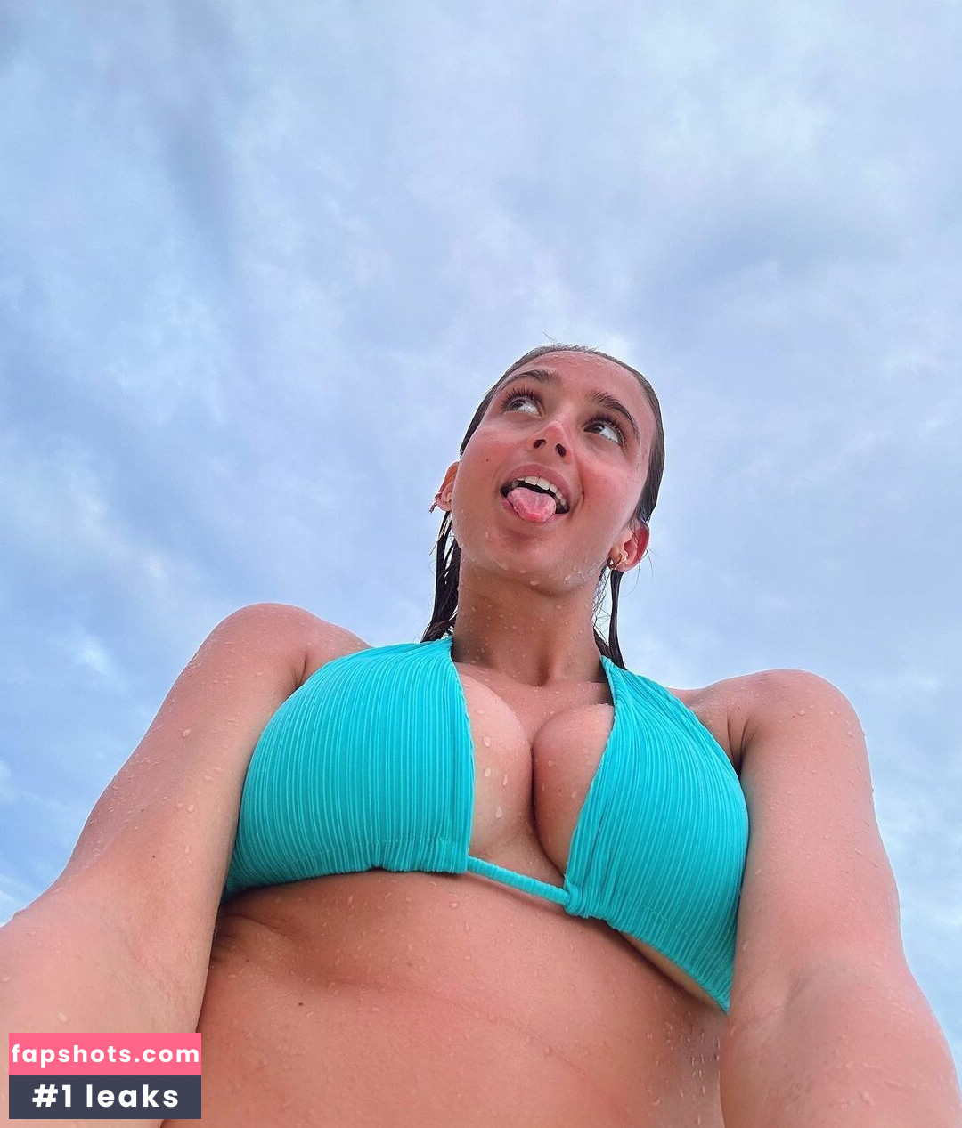 Martina Socrate gallery photo #9