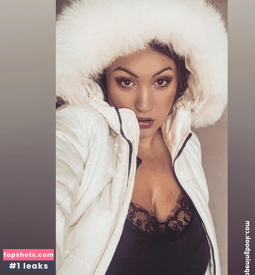 Martina Tomasso gallery photo #15