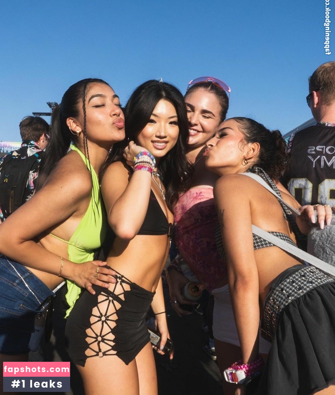 Maru Lee gallery photo #12