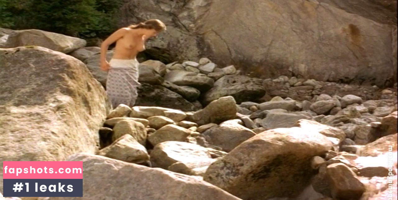 Maruschka Detmers gallery photo #13