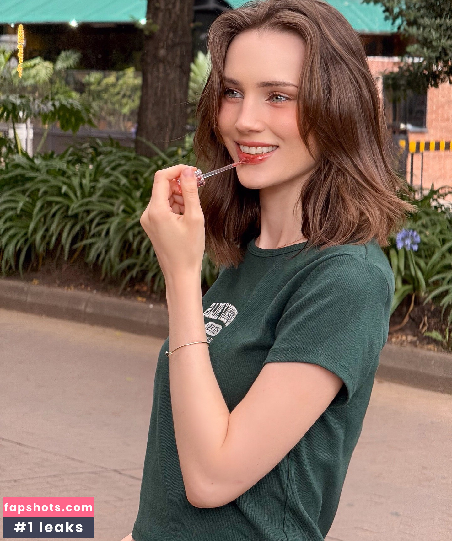 Mary Amber gallery photo #38