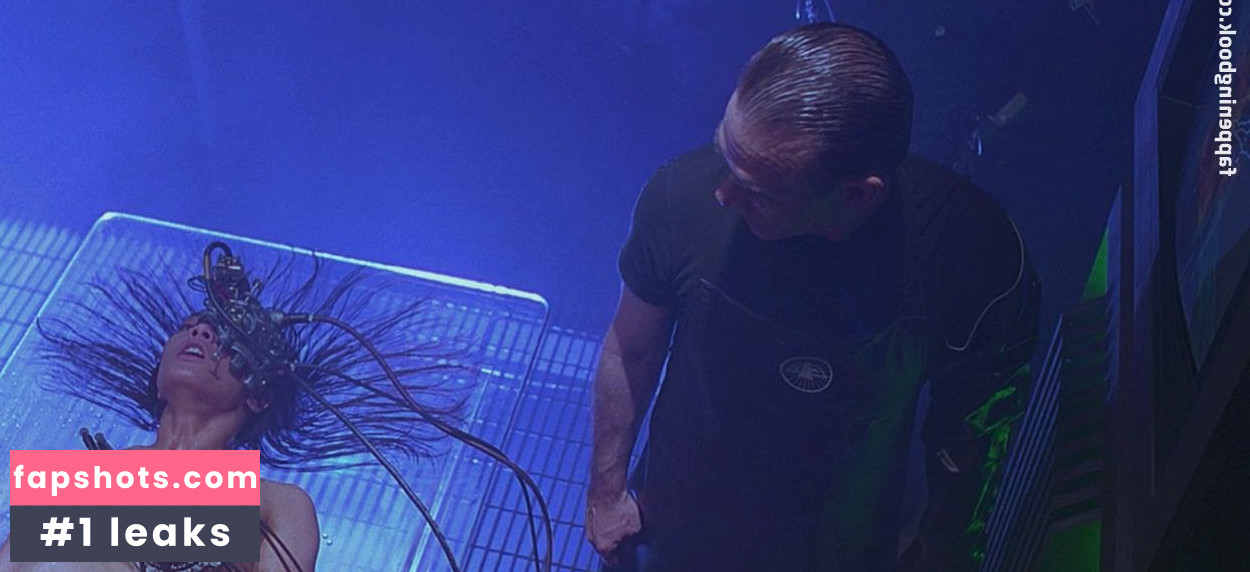 Mary Anna Reyes gallery photo #2