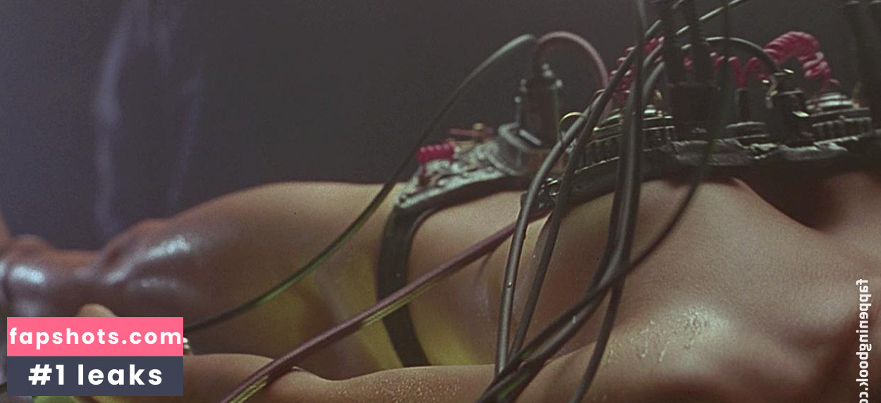 Mary Anna Reyes gallery photo #4